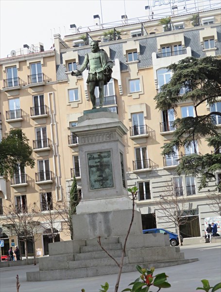 066-Памятник Сервантесу